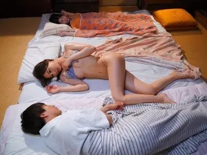 Cháu trai ở nhờ để ôn thi đại học mà dì trẻ cứ như thế này thì học gì…