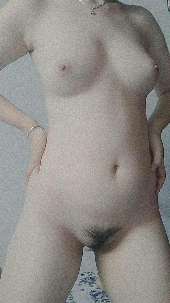 Japanese student sucks cock