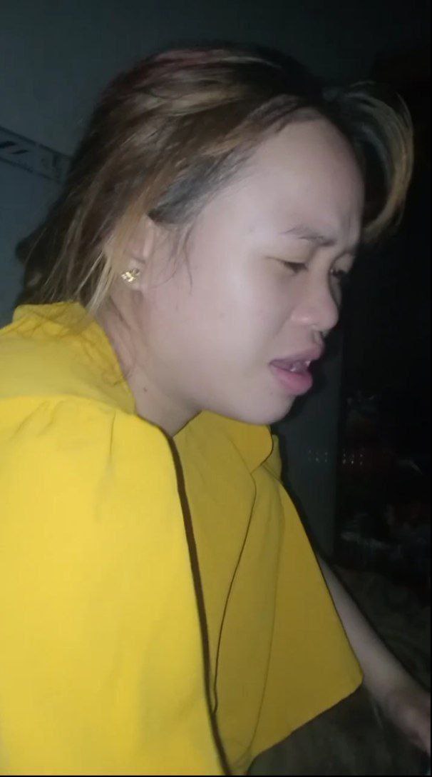 Thanh niên cu bự bị chị hàng xóm dâm đãng "rút" sạch tinh trùng